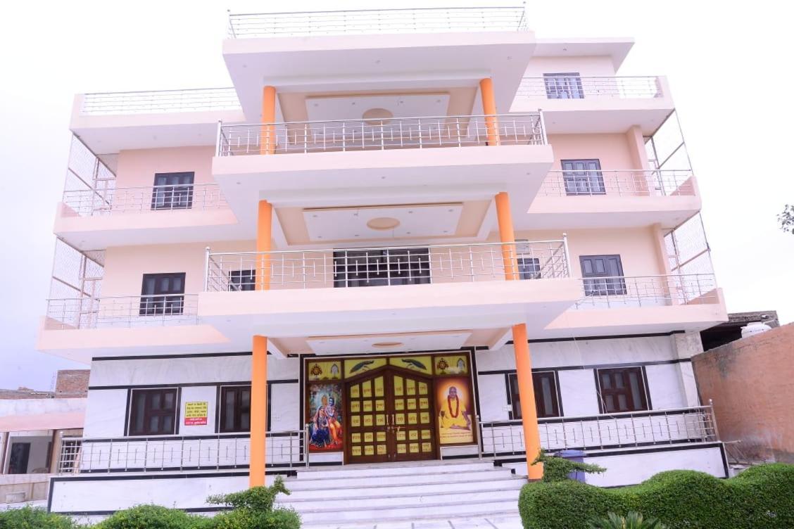 Mithila Kunj Hotel 5*